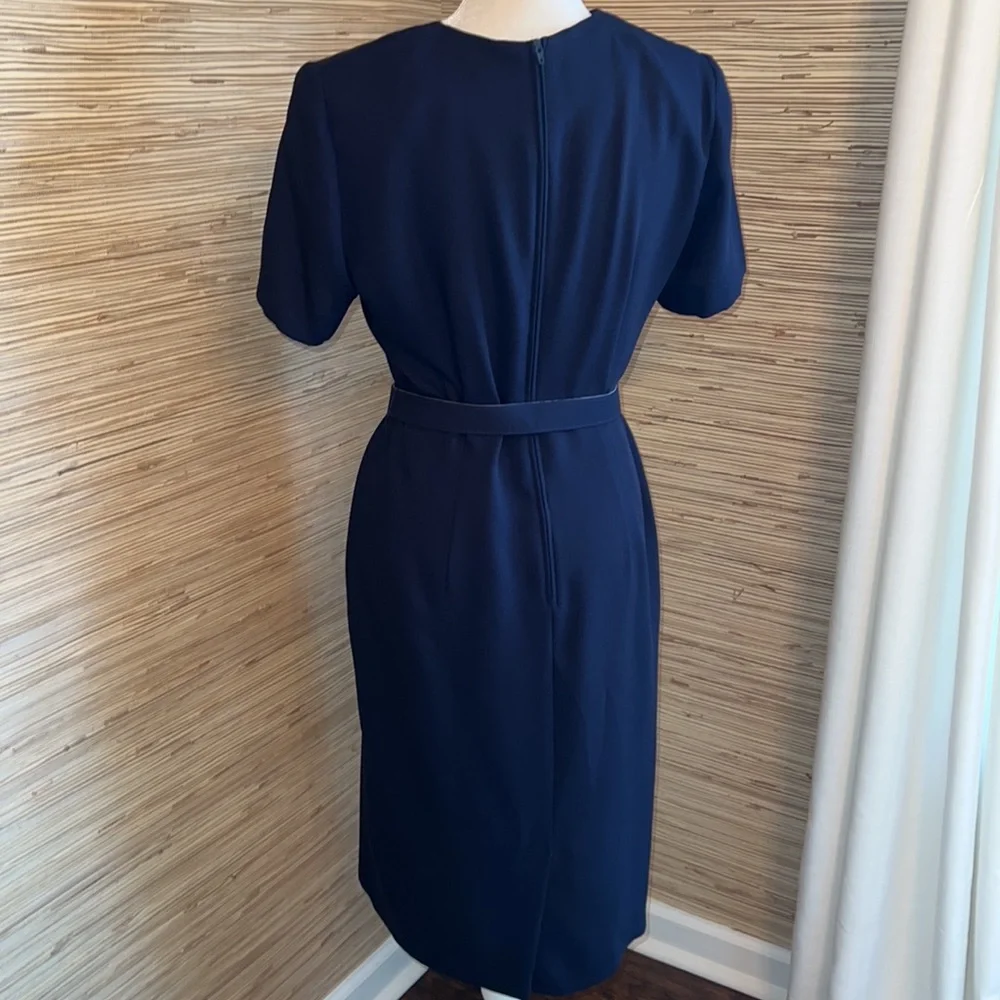 Leslie Fay navy dress with belt & striped jacket. Size 8 EUC! - Picture 3 of 8